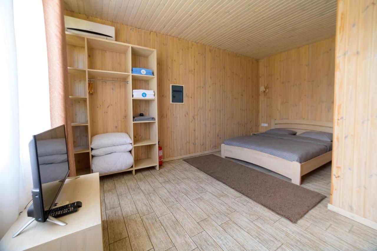 Prichal 80 Hotel Затока Экстерьер фото