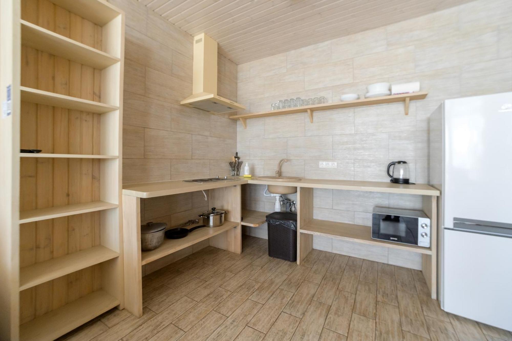 Prichal 80 Hotel Затока Экстерьер фото